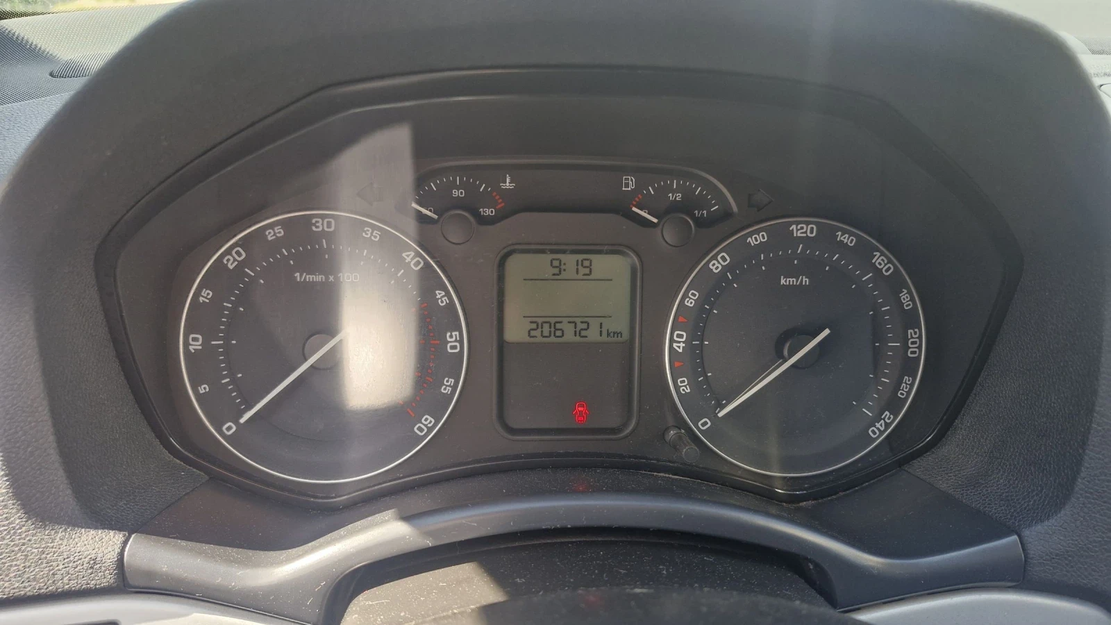 Skoda Octavia 1.9 TDI 4x4 - изображение 10