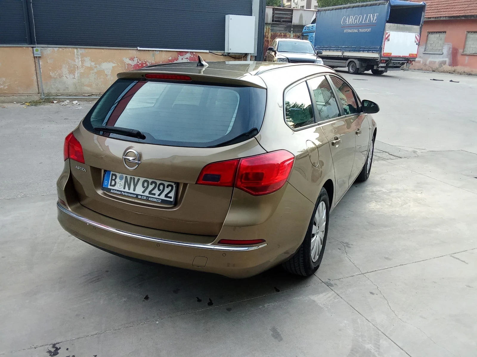 Opel Astra 1.7 d 110k.s. - изображение 6