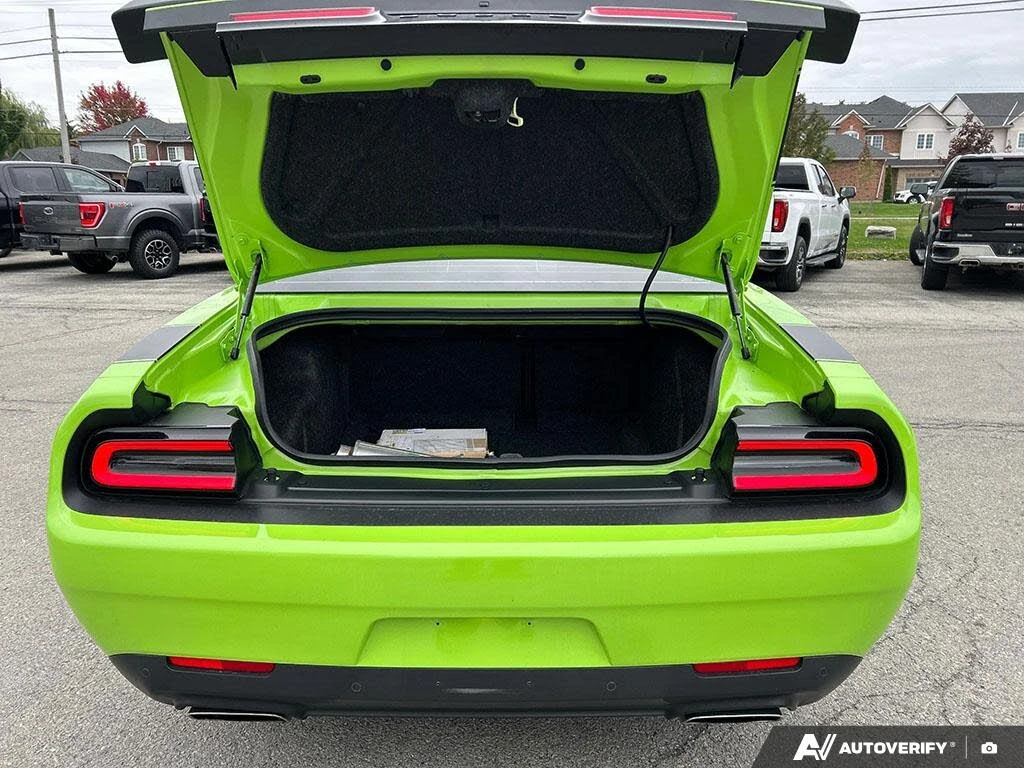 Dodge Challenger * HEMI V8* R/T Scat Pack* АвтоКреди* (ЦЕНА ДО БГ) - изображение 9