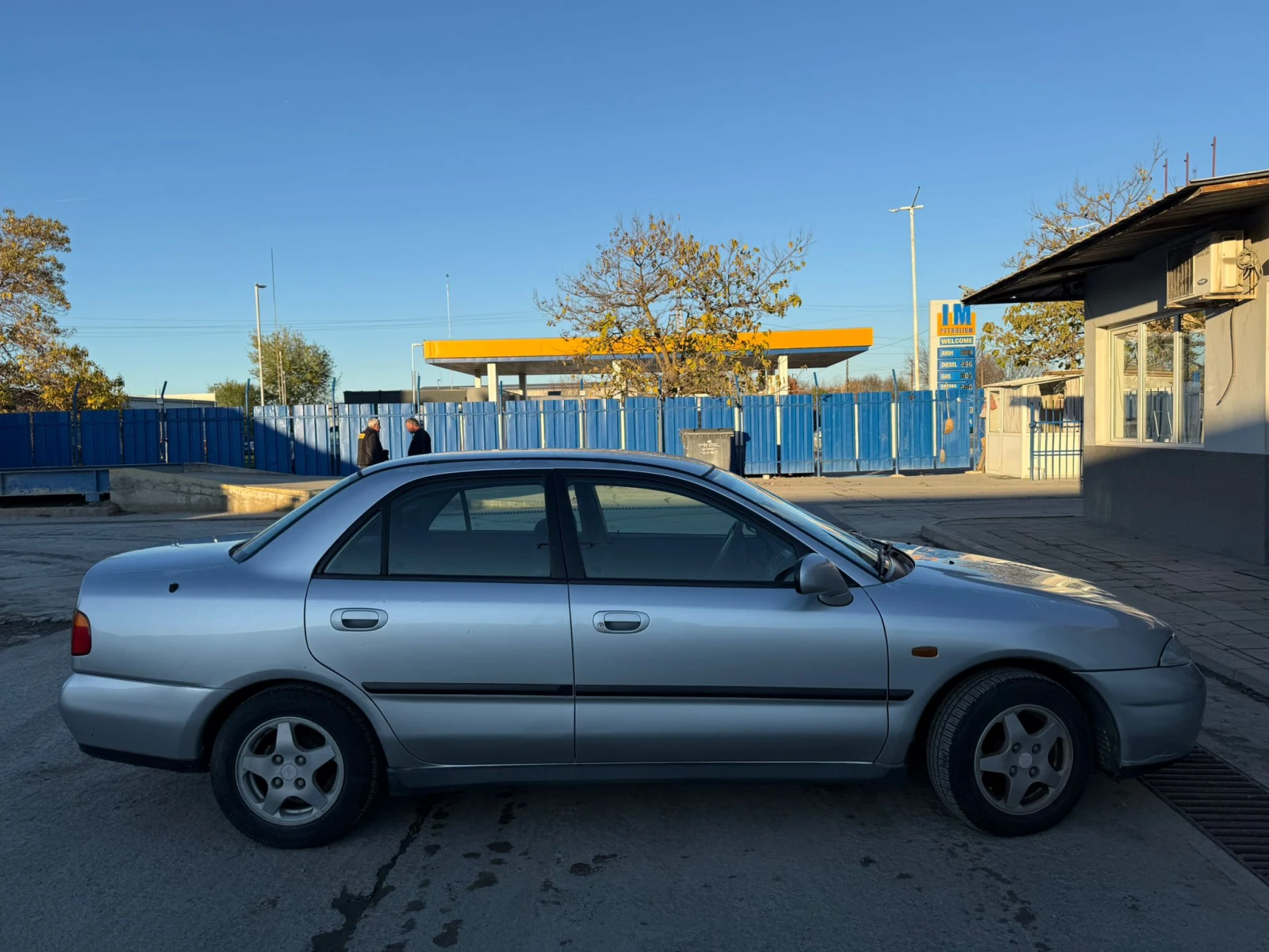 Mitsubishi Carisma LS 1.8  | Mobile.bg   7