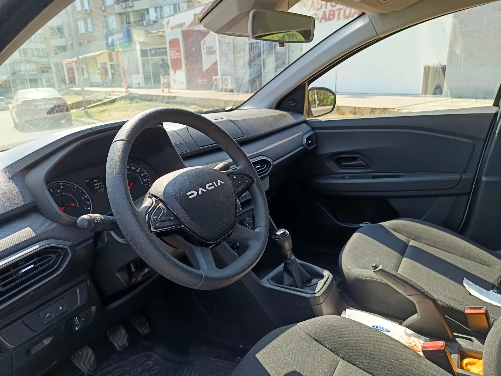 Dacia Logan Заводска газ - изображение 3