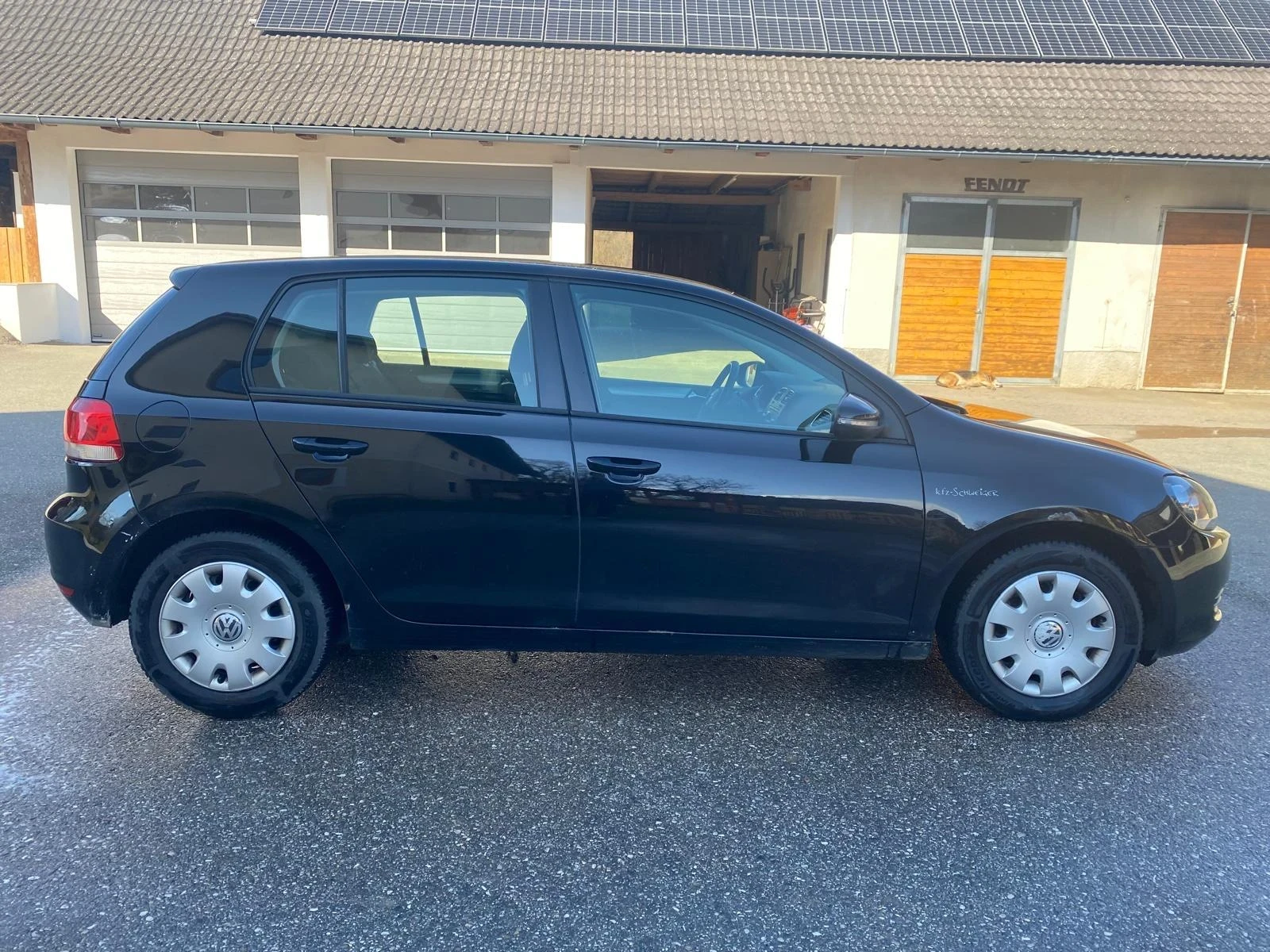 VW Golf 1.6 TDI, снимка 5 - Автомобили и джипове - 53833855