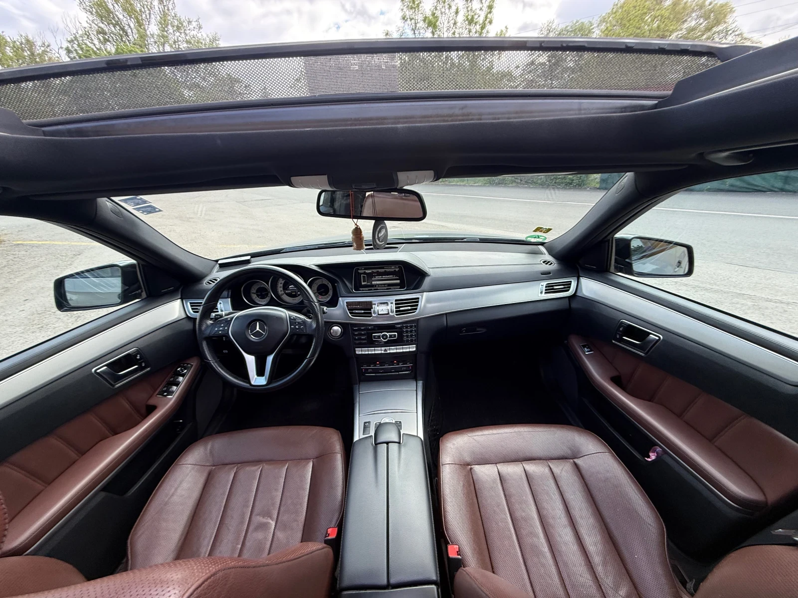 Mercedes-Benz E 350, снимка 8 - Автомобили и джипове - 54771662
