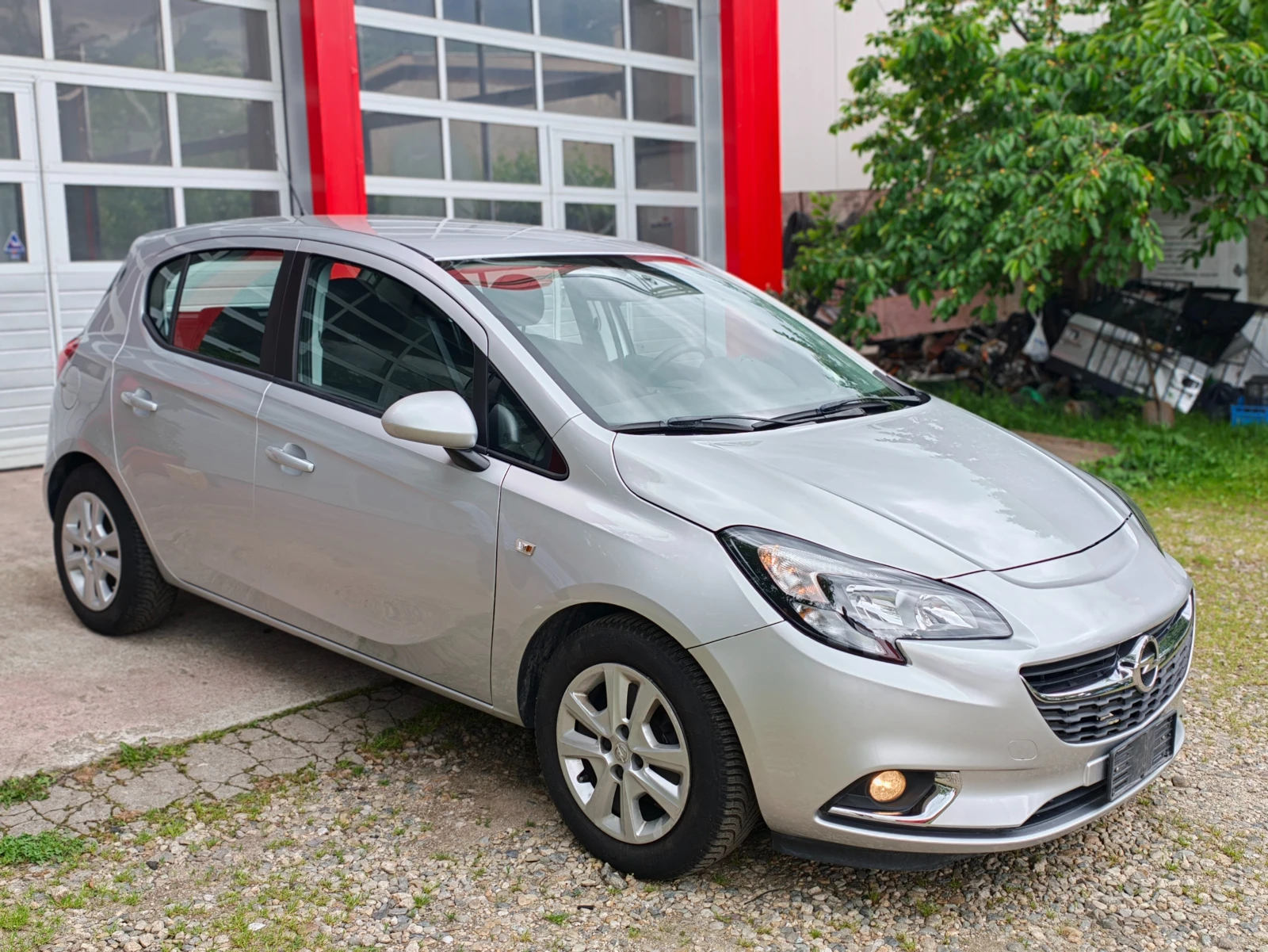 Opel Corsa 1.4i LPG Фабрична ГАЗ, снимка 3 - Автомобили и джипове - 54695949