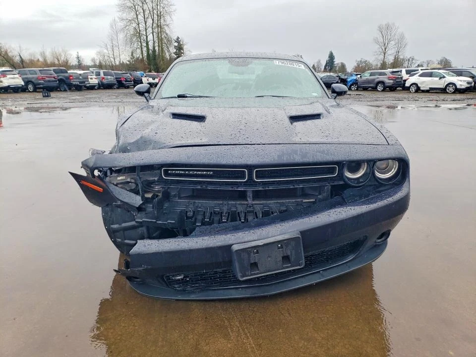 Dodge Challenger, снимка 5 - Автомобили и джипове - 54792683