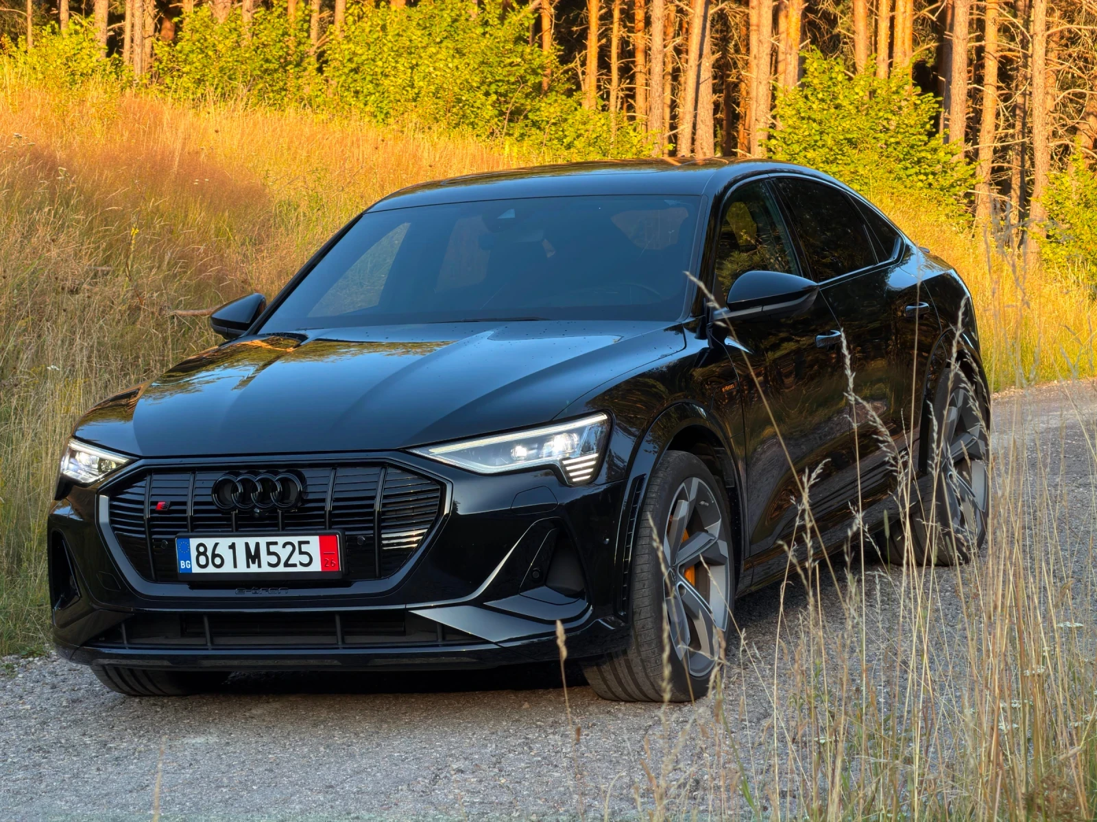 Audi E-Tron S Sportback , снимка 3 - Автомобили и джипове - 55467325