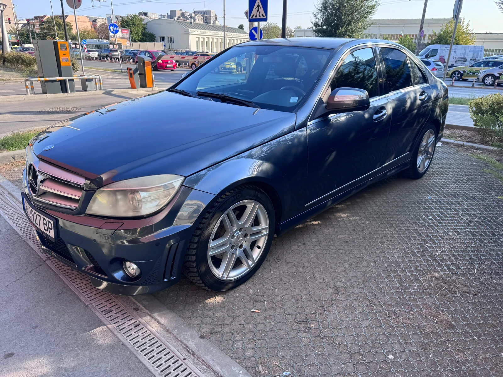 Mercedes-Benz C 220