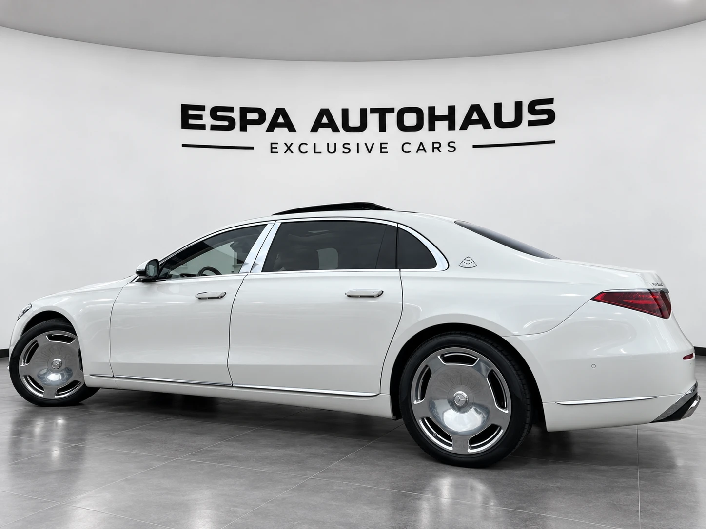 Mercedes-Benz S 580 Maybach 4M, снимка 13 - Автомобили и джипове - 56032619