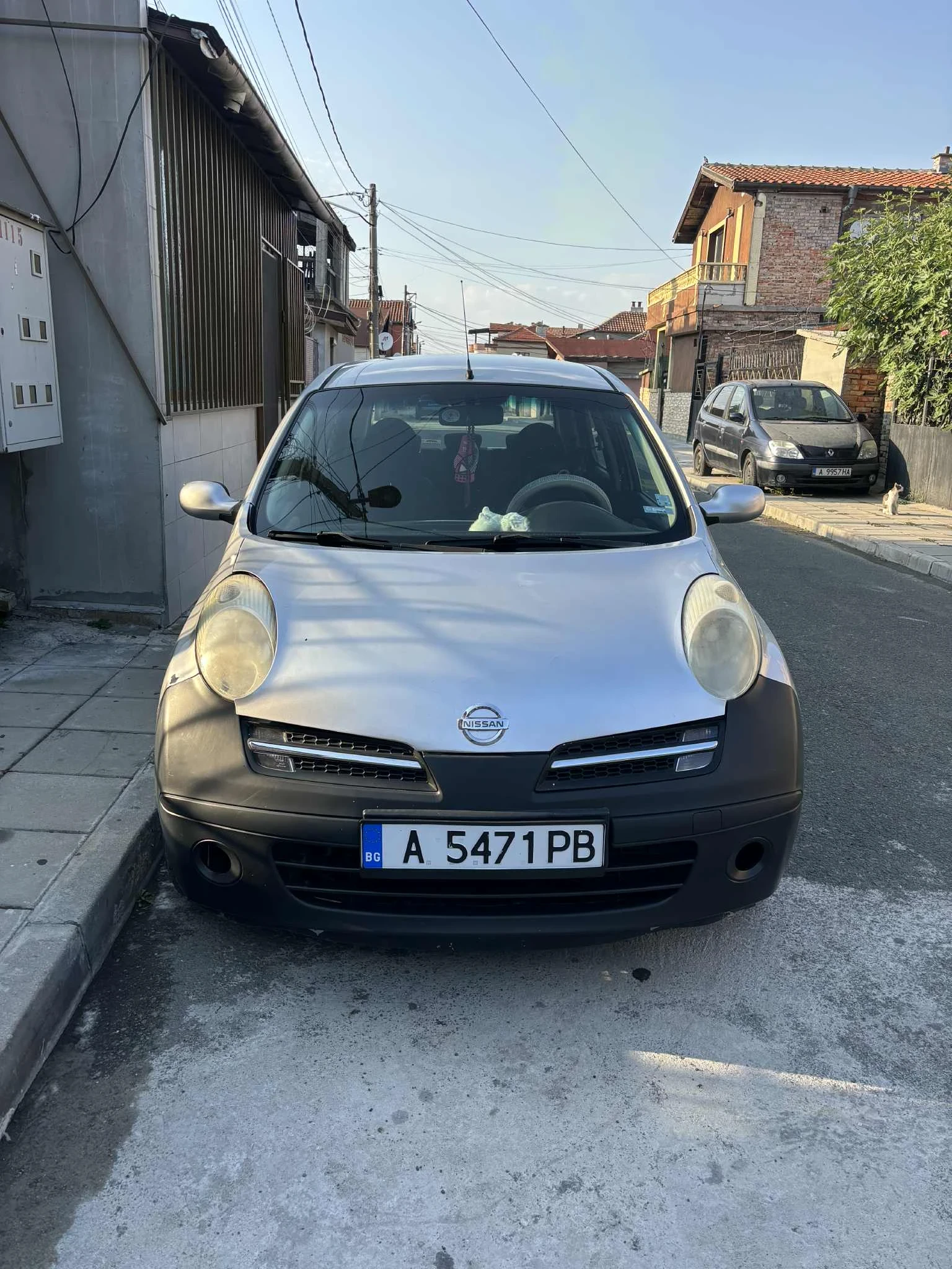 Nissan Micra
