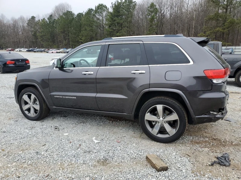 Jeep Grand cherokee OVERLAND* ПЪЛНА СЕРВИЗНА ИСТОРИЯ! , снимка 3 - Автомобили и джипове - 49350528