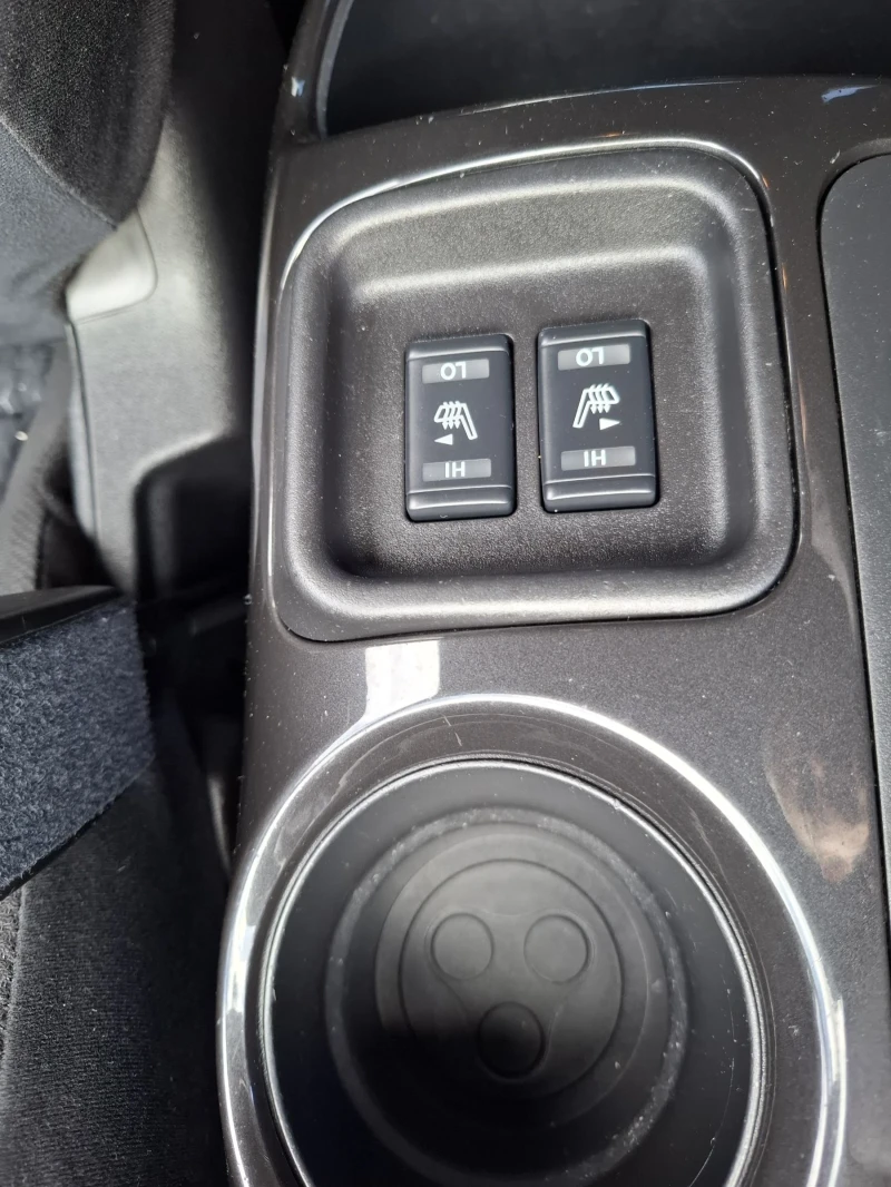 Nissan Juke 1, 5 DCI-110ps-Euro6-142000!!!!, снимка 12 - Автомобили и джипове - 52177822