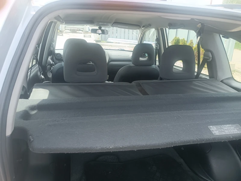 Toyota Rav4 2.0 Бензин 150к.с., снимка 5 - Автомобили и джипове - 52302249