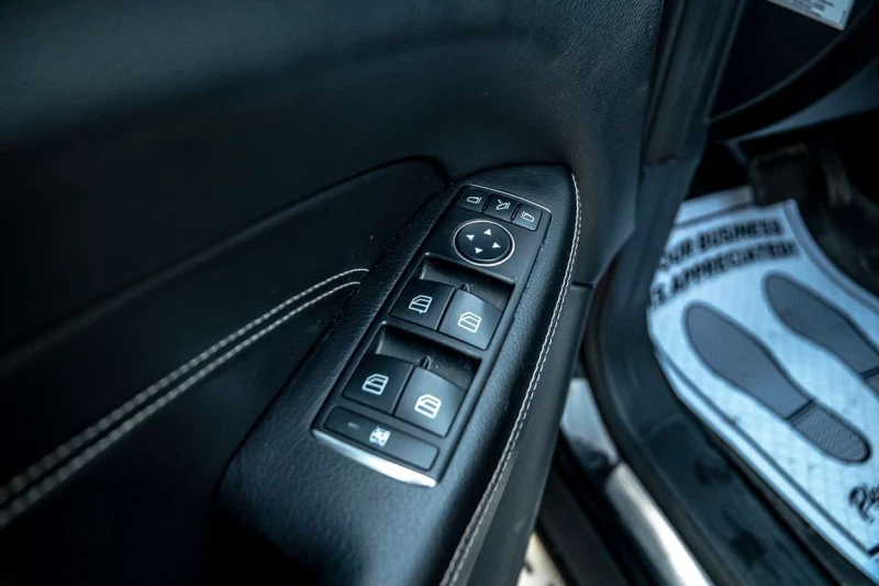 Mercedes-Benz ML * CARFAX * ЦЕНА ДО БГ, снимка 7 - Автомобили и джипове - 53355552