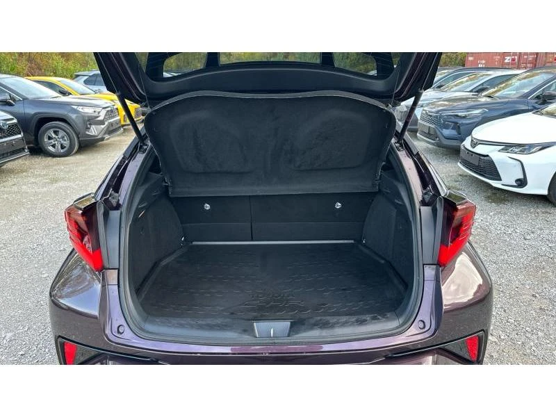 Toyota C-HR 2.0 HSD GR SPORT - изображение 10