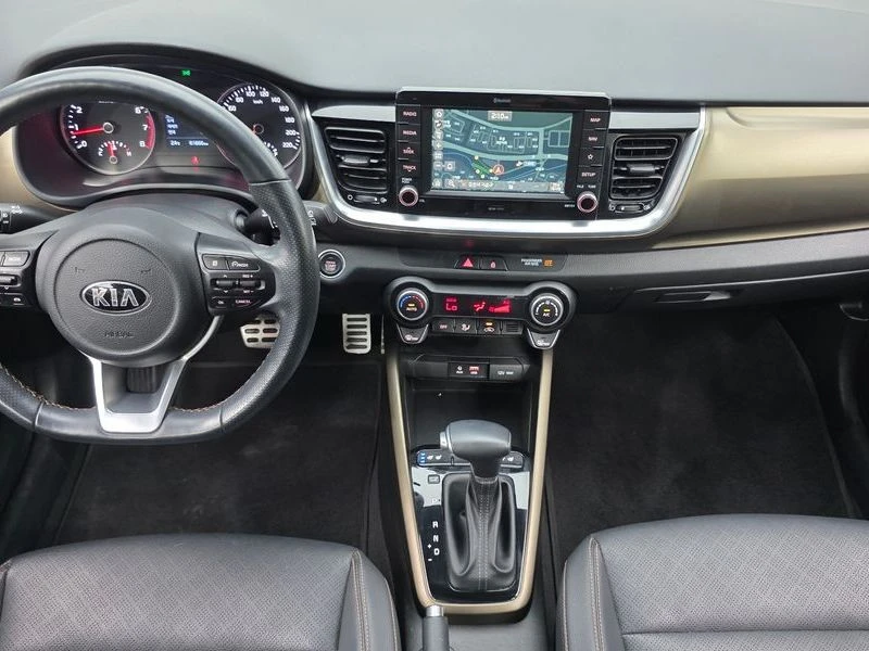 Kia Stonic 1.4| 100к.с.| ВКЛ.ТЕХНОТЕСТ, снимка 7 - Автомобили и джипове - 55387258
