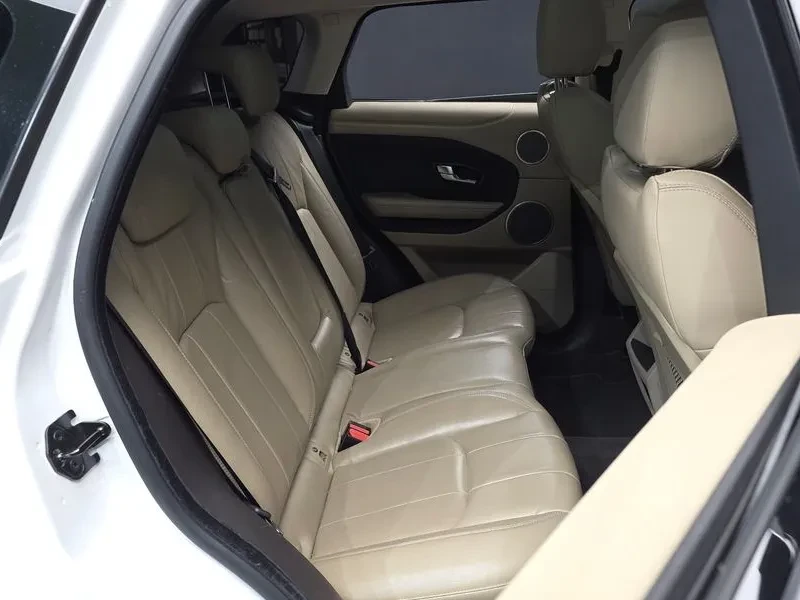 Land Rover Range Rover Evoque 2.0 Td4 Se, снимка 12 - Автомобили и джипове - 55749933