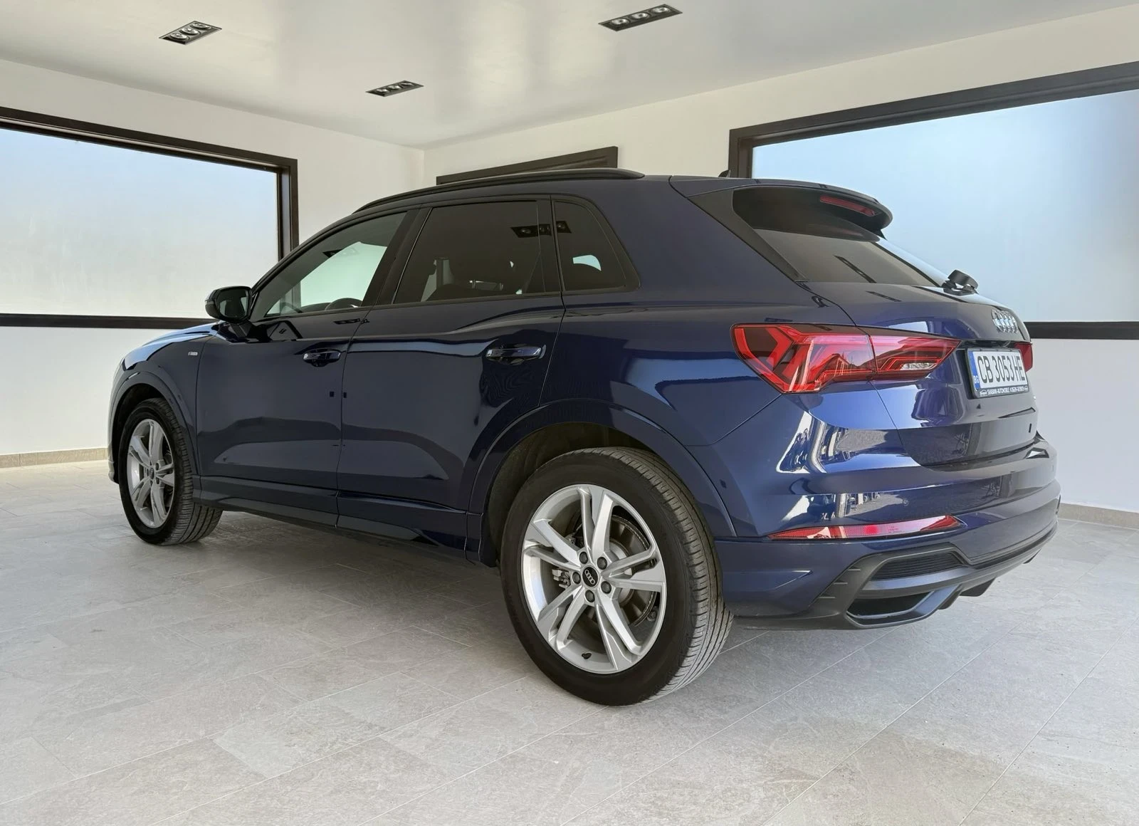 Audi Q3 S-line - изображение 6