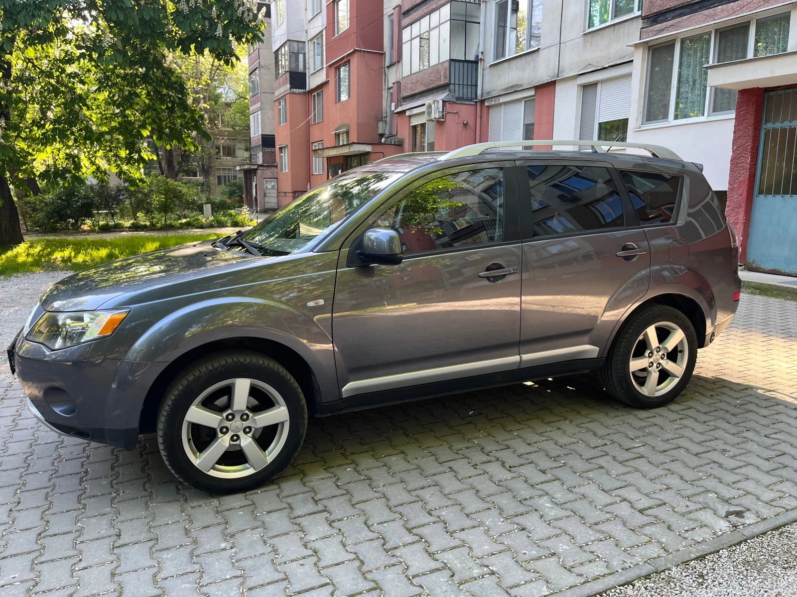 Mitsubishi Outlander 2.4 бензин/газ 2WD - изображение 4