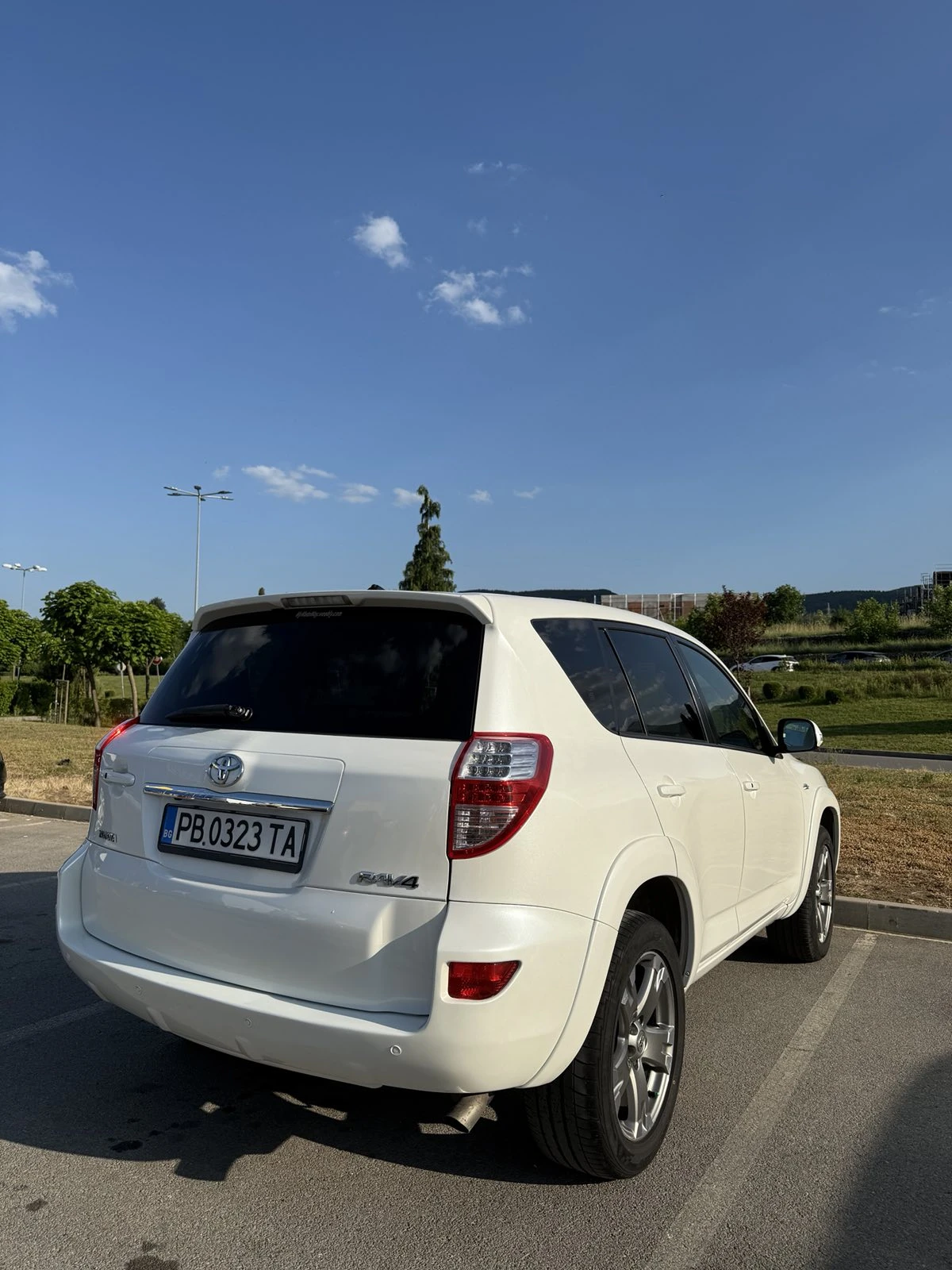 Toyota Rav4  - изображение 2
