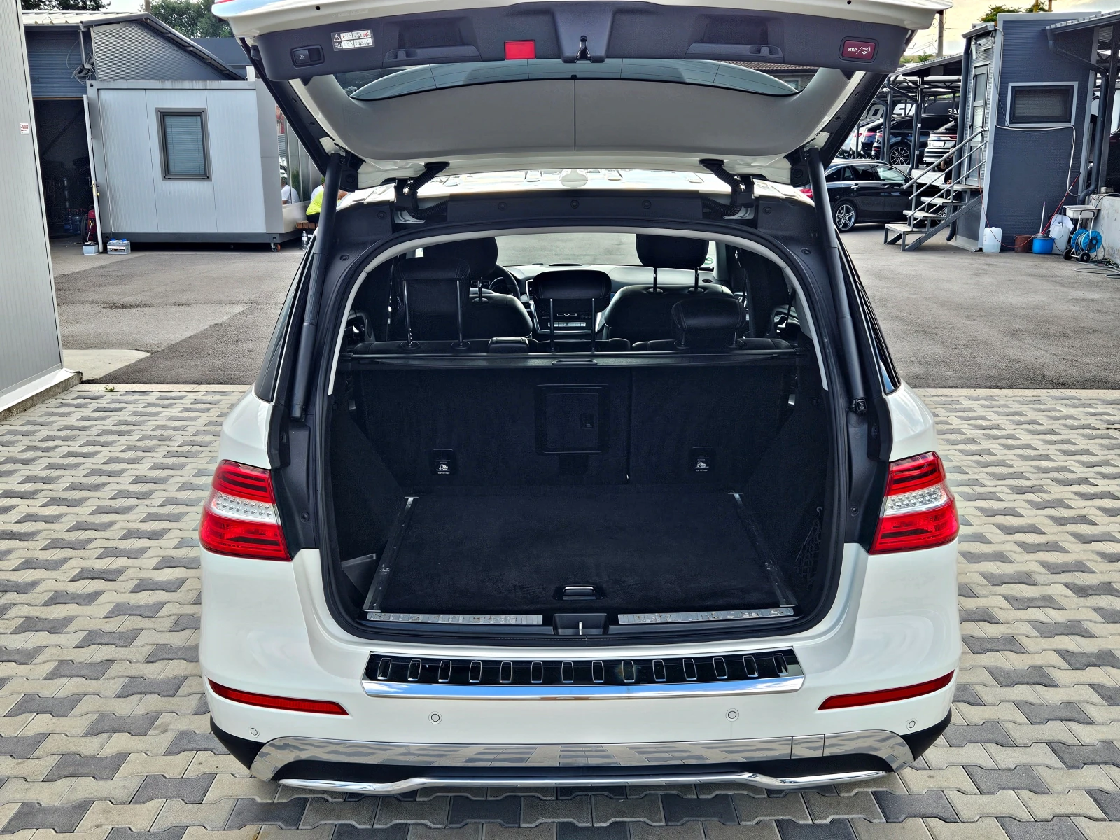 Mercedes-Benz ML 350 AMG/GERMANY/CAMERA/ПОДГРЕВ/AIRMATIC/DSR/AUTO H/LIZ - изображение 8