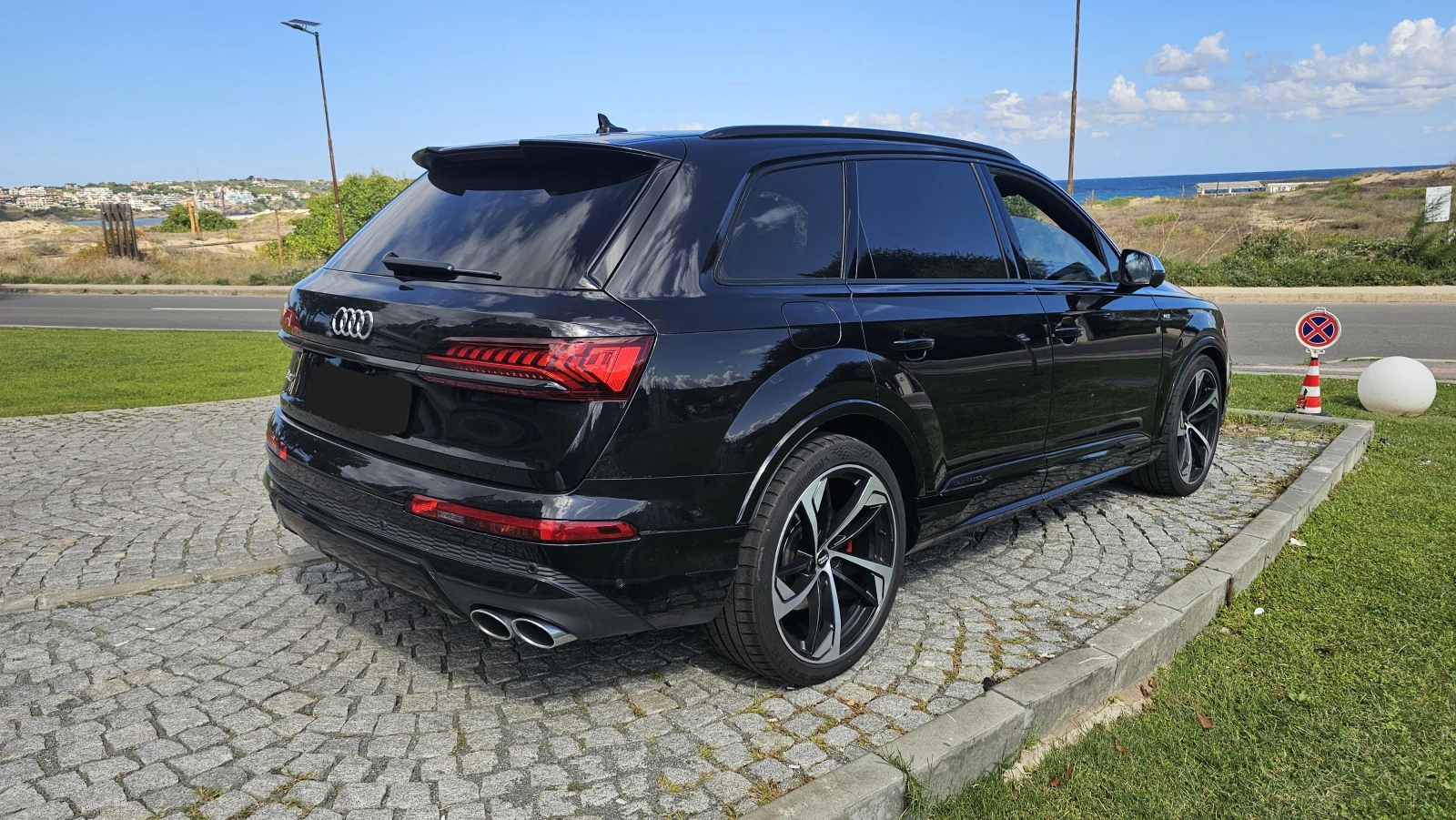 Audi SQ7 4.0 TDI V8 - изображение 4