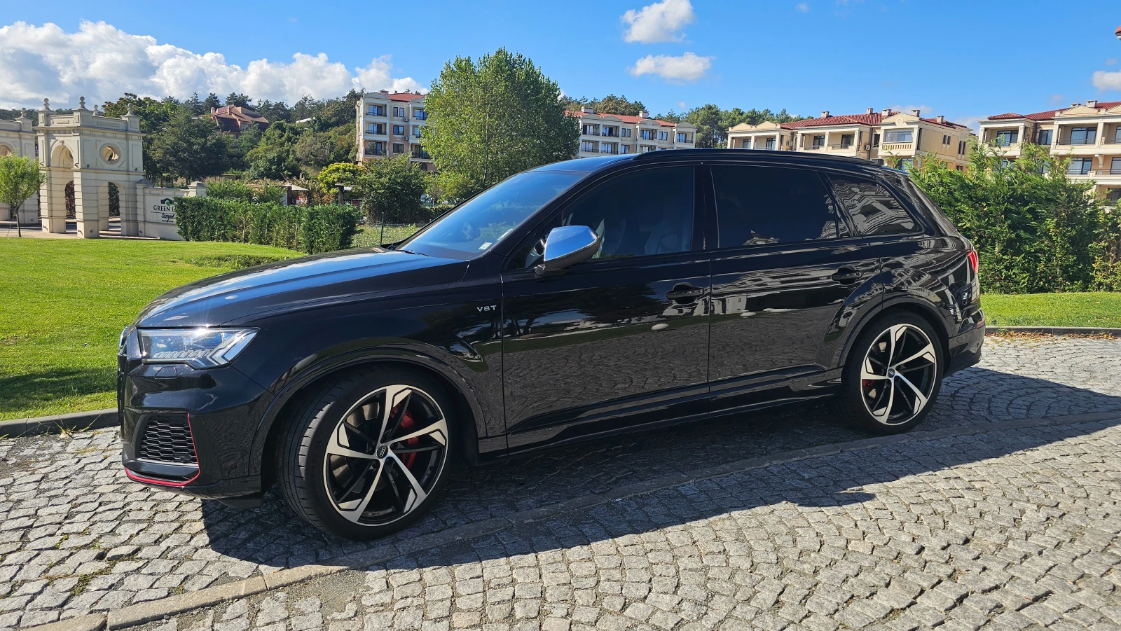 Audi SQ7 4.0 TDI V8 - изображение 8