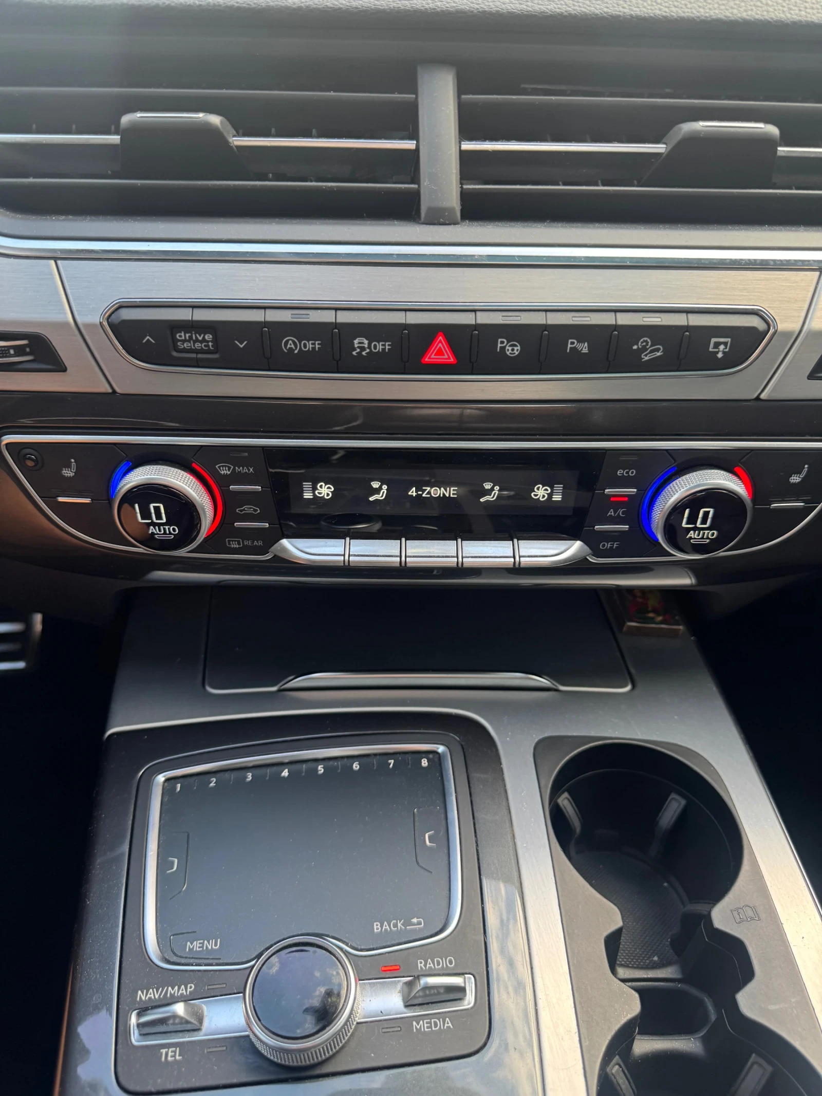 Audi Q7 3xS line 3.0TDI Quattro VOL  | Mobile.bg   10