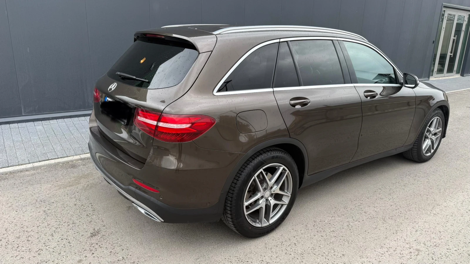 Mercedes-Benz GLC 220, снимка 3 - Автомобили и джипове - 54005287