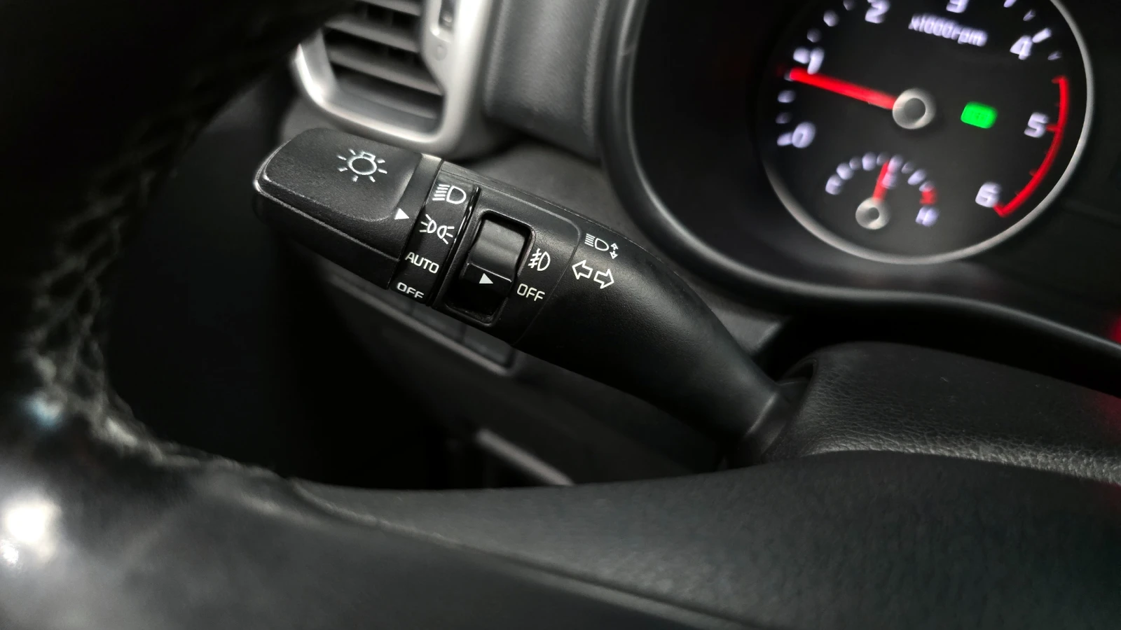 Kia Sportage 2.0 4WD NOBLESSE autogeorge.com , снимка 16 - Автомобили и джипове - 54132092