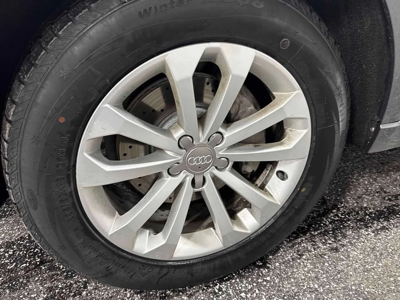 Audi Q5 * 2.0L Technik * CARFAX * ПАНО * KEYLESS, снимка 7 - Автомобили и джипове - 54920348
