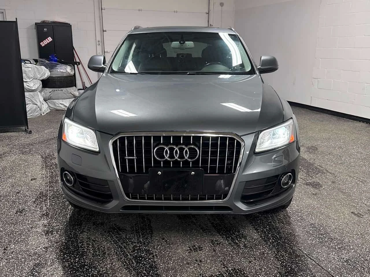 Audi Q5 * 2.0L Technik * CARFAX * ПАНО * KEYLESS, снимка 6 - Автомобили и джипове - 54920348