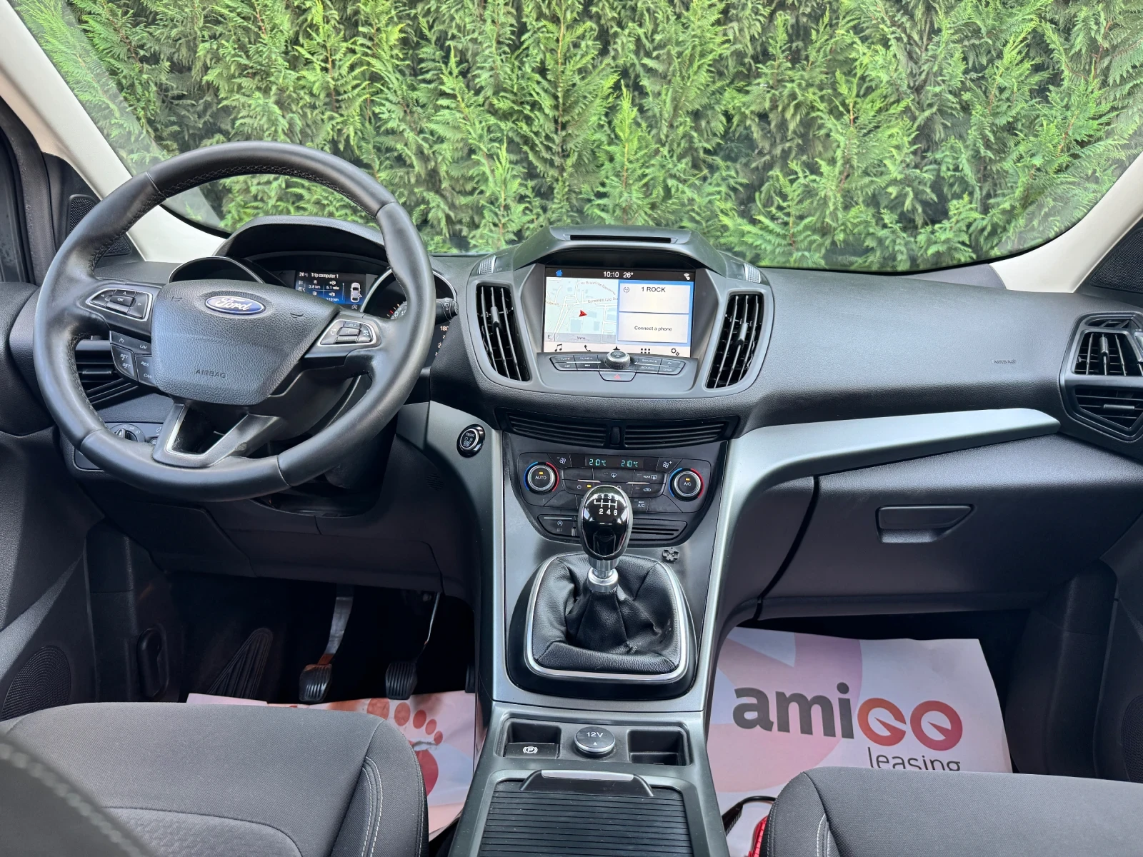 Ford Kuga 1.5tdci, снимка 12 - Автомобили и джипове - 56038755