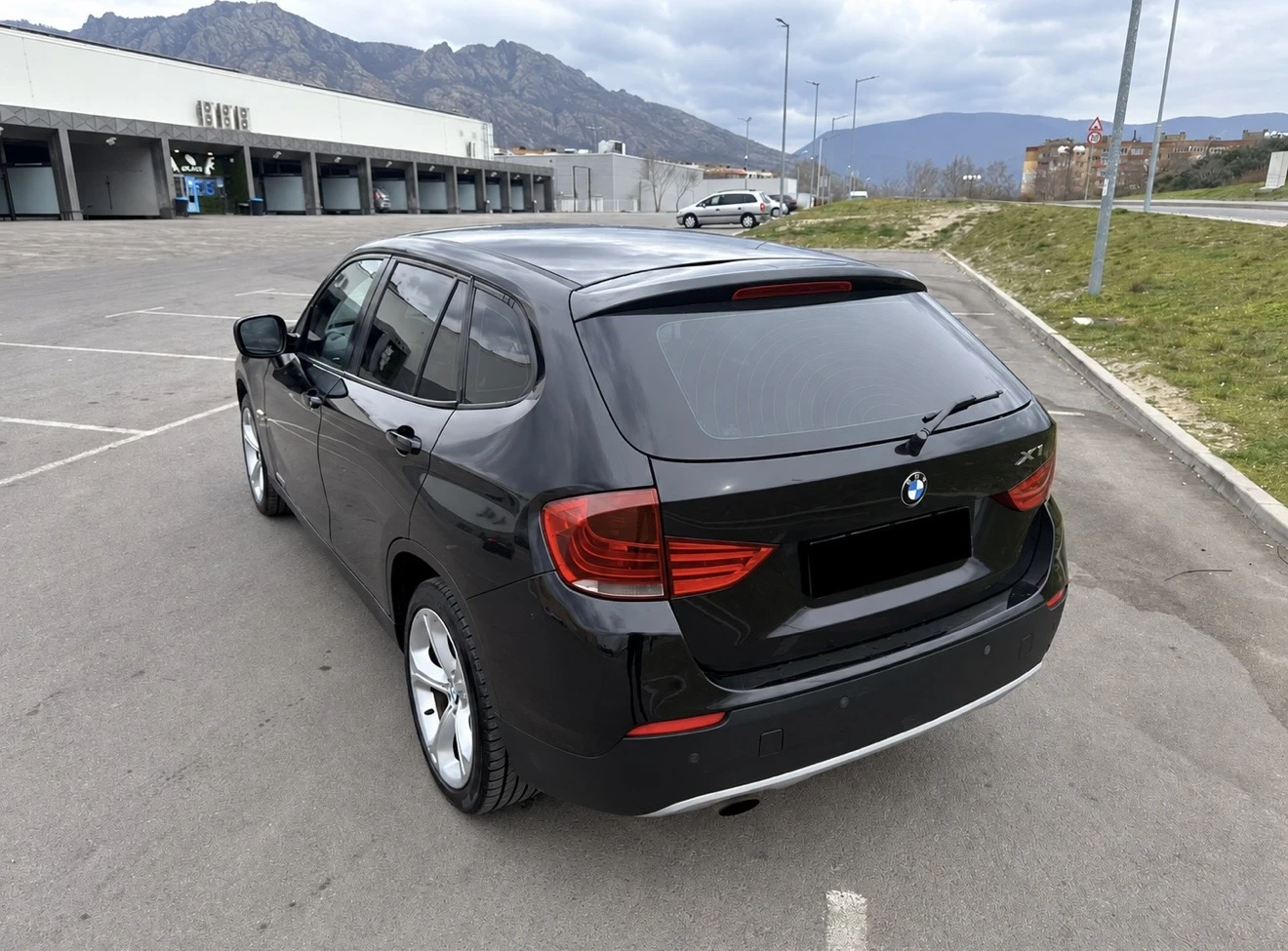 BMW X1, снимка 2 - Автомобили и джипове - 56280836