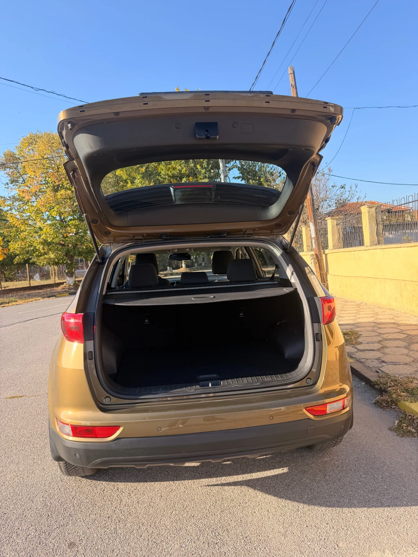 Kia Sportage Eco dynamic , снимка 5 - Автомобили и джипове - 56446853