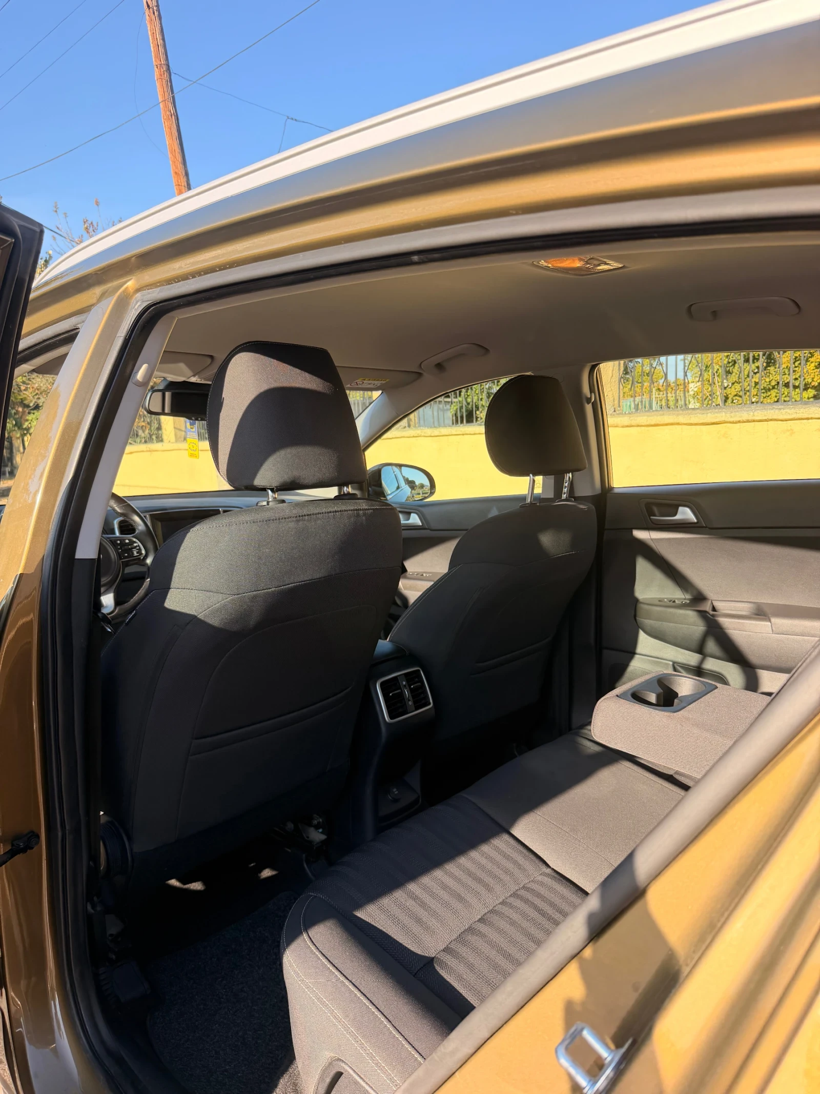 Kia Sportage Eco dynamic , снимка 8 - Автомобили и джипове - 56446853