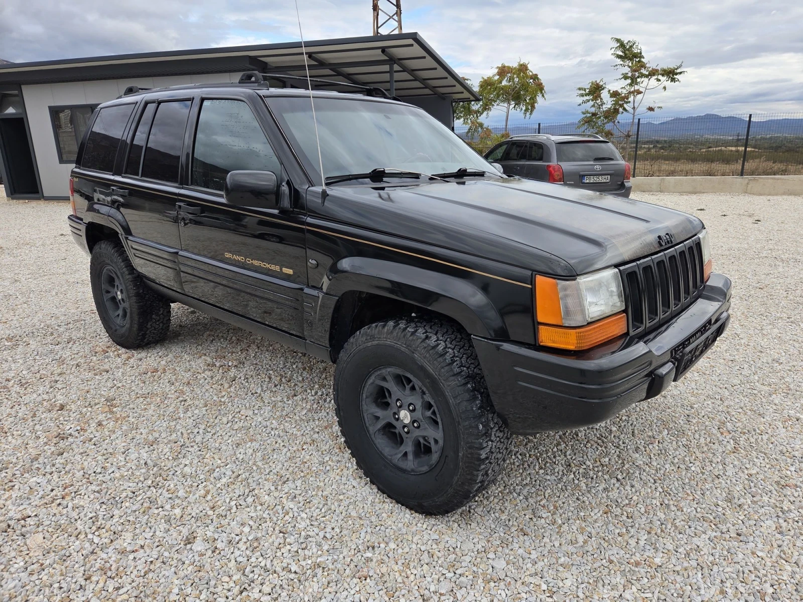 Jeep Grand cherokee 5.2 HO LIMITED!!!, снимка 2 - Автомобили и джипове - 56724480