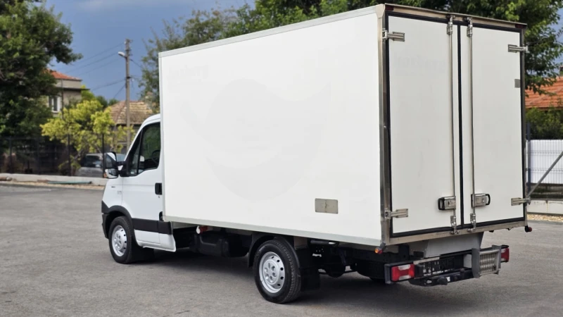 Iveco Daily 35S17 3.0D 6SP CH-МИНУСОВИ ГРАДУСИ-ТОП СЪСТ-ЛИЗИНГ, снимка 4 - Бусове и автобуси - 51464238