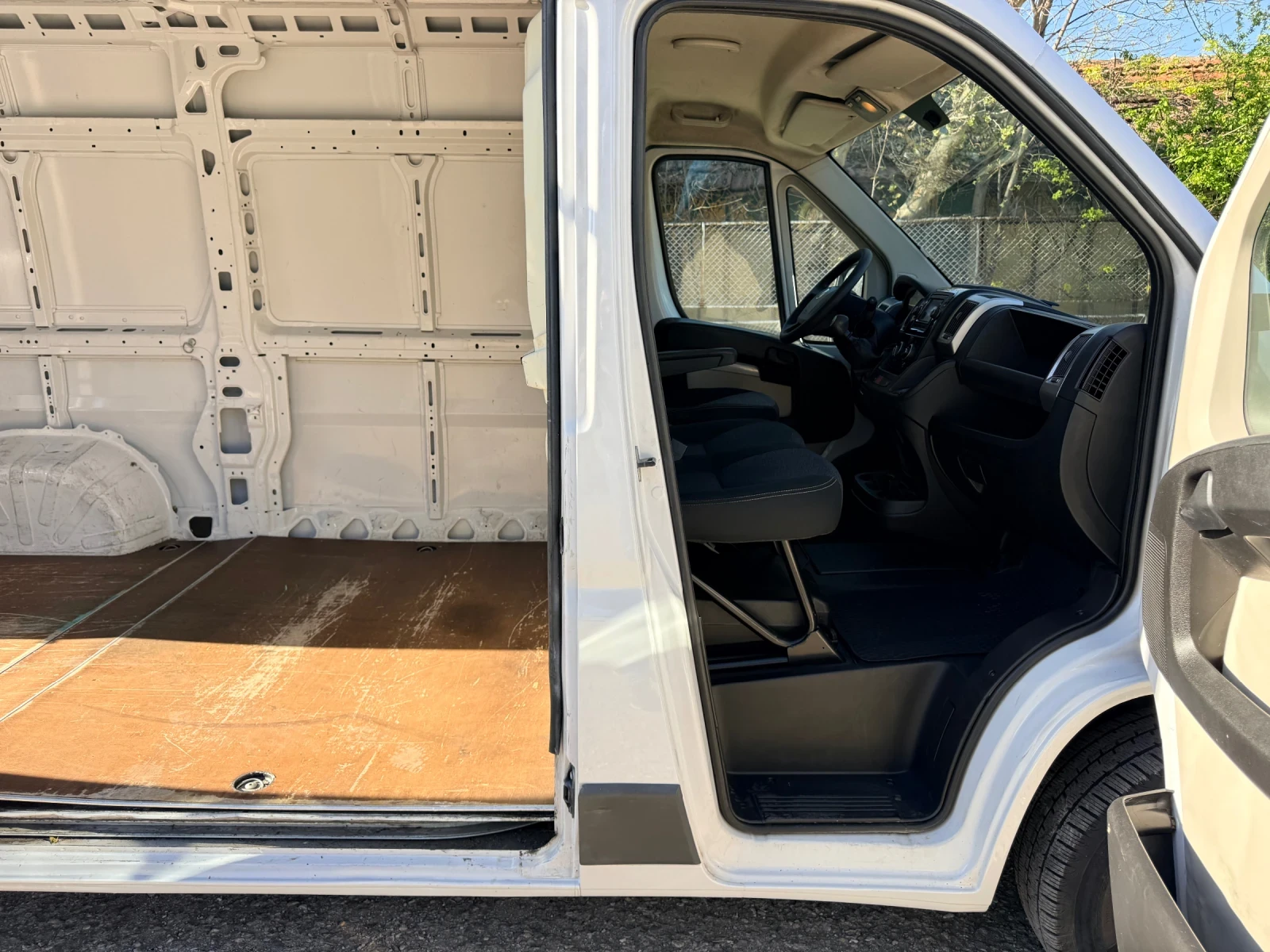 Fiat Ducato 130* КАМЕРА* КЛИМА* АВТОПИЛОТ* ИТАЛИЯ* ВИСОКА БАЗА, снимка 7 - Бусове и автобуси - 54141349