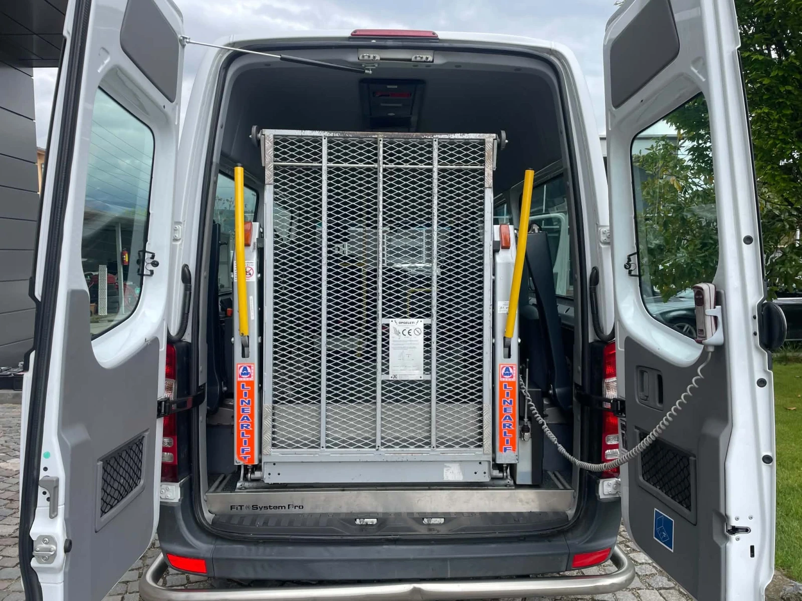 Mercedes-Benz Sprinter 313 8+ 1, снимка 12 - Бусове и автобуси - 54227885