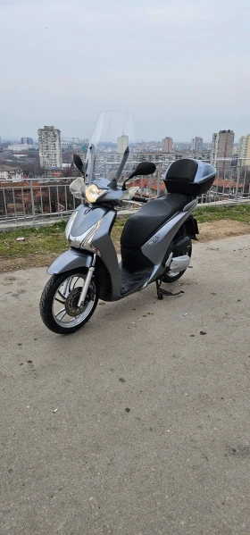 Honda Sh 150, снимка 1