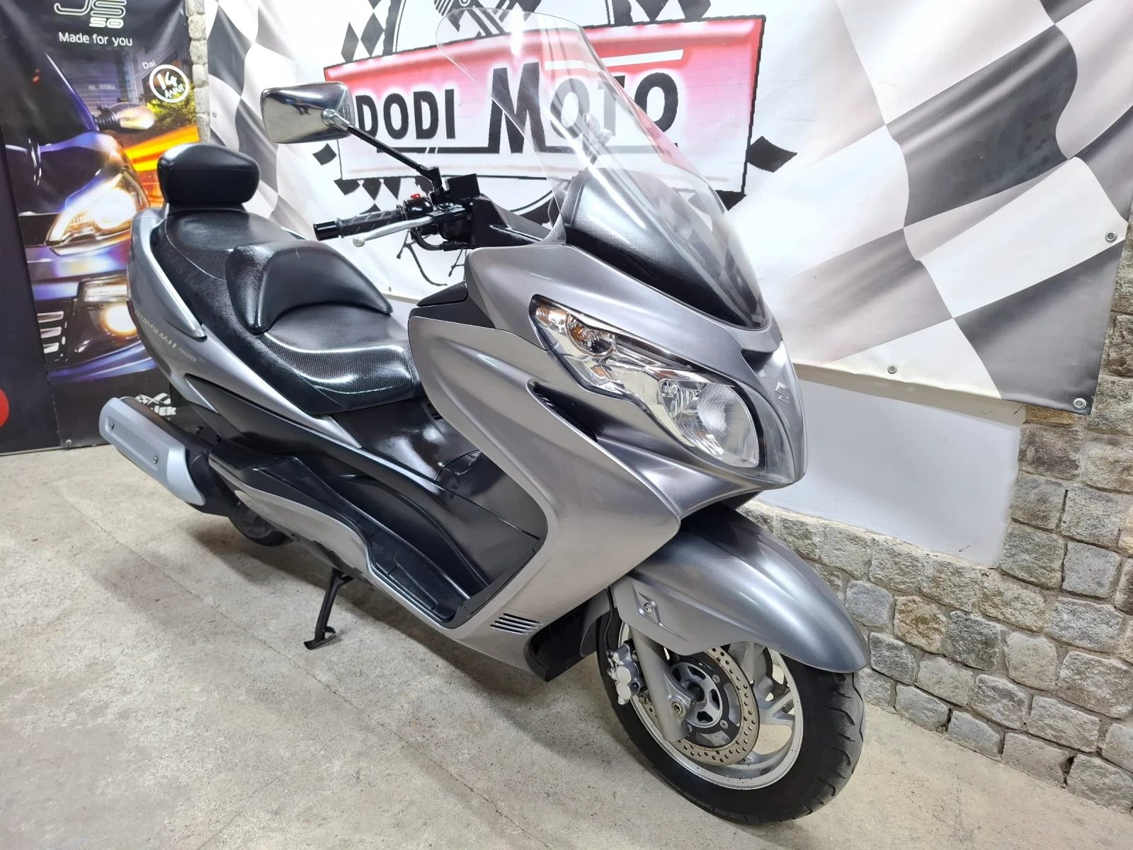 Suzuki Burgman 400i K7 * * *  - изображение 9
