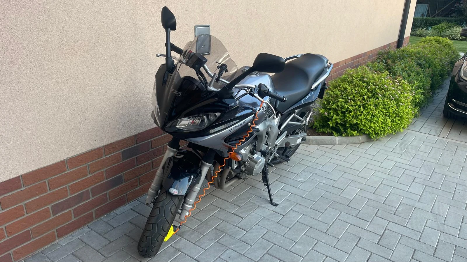 Yamaha FZ6 S1