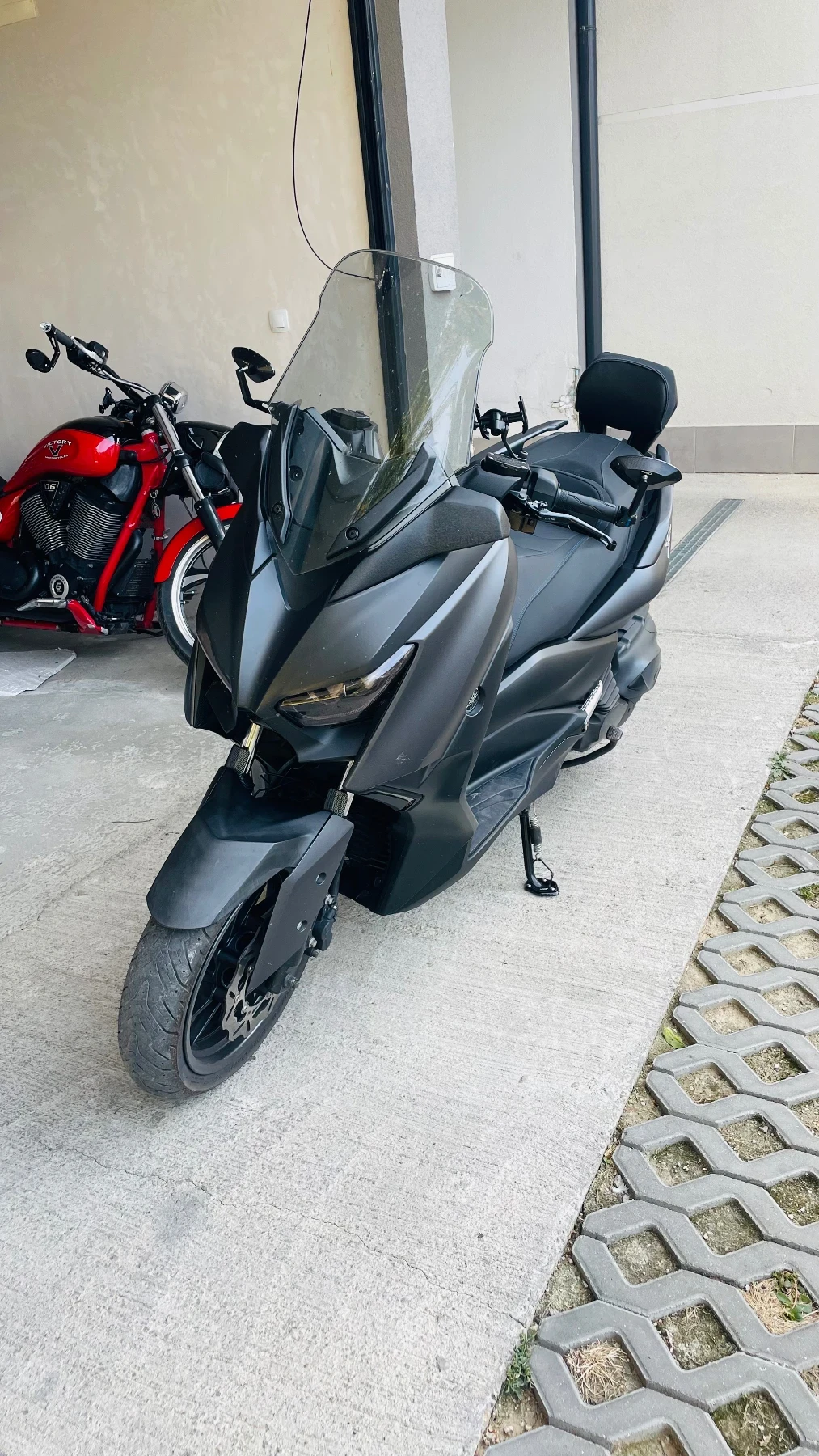 Yamaha X-max ЛИЗИНГ-БАРТЕР, снимка 3 - Мотоциклети и мототехника - 56416916