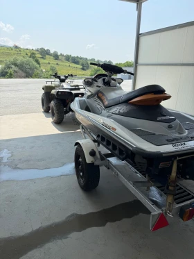 ����� �� �������� �� ���� Bombardier Sea Doo RXP 255 RS
