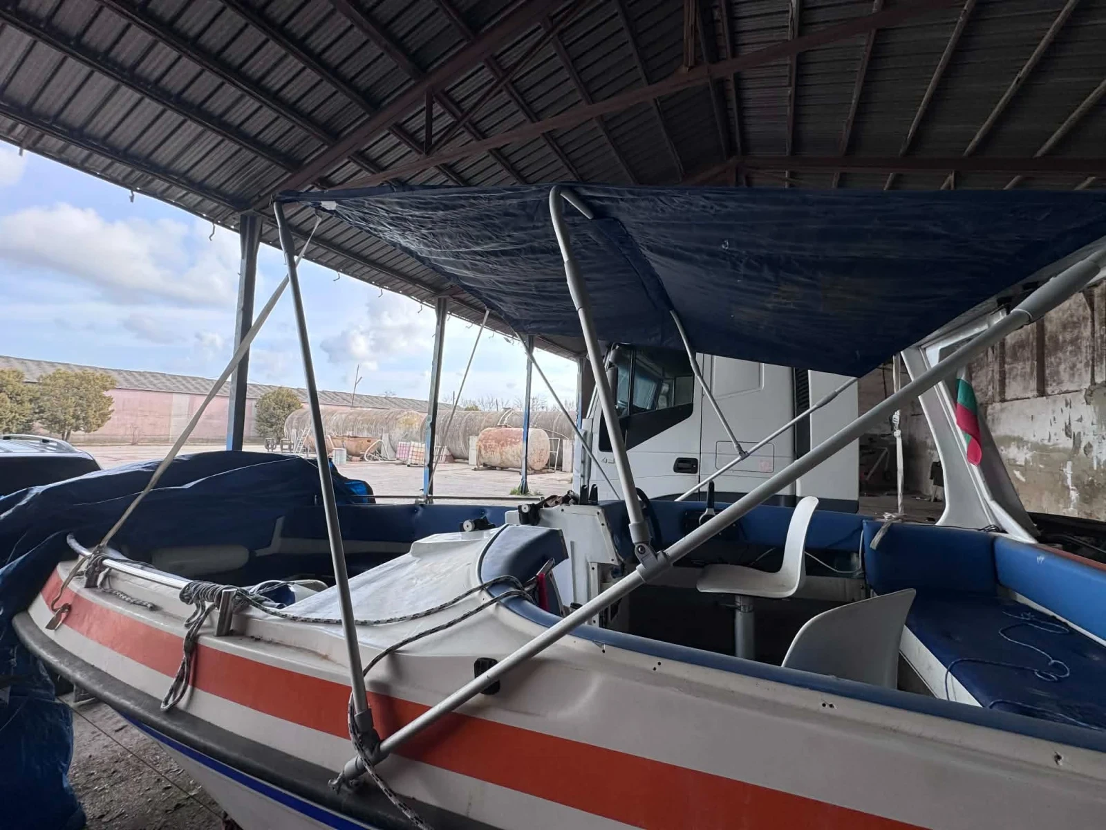 Лодка Yamaha 200, снимка 8 - Воден транспорт - 55494788