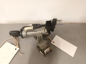 Контактен ключ Тойота корола 1.4 б 