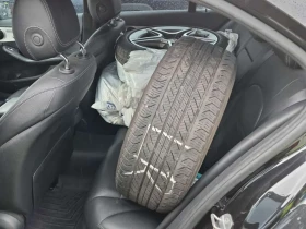 Mercedes-Benz C 300 AMG Line * Multibeam * CARFAX * Два чифта джанти *, снимка 9