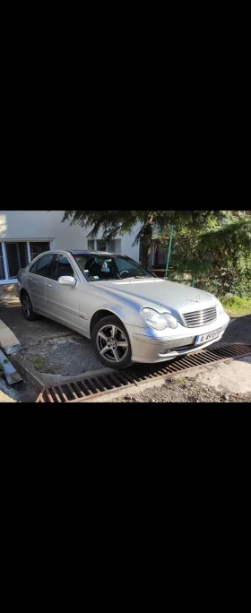 Mercedes-Benz C 270, снимка 9