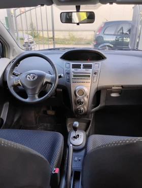Обява за продажба на Toyota Yaris 1.3 i AUTOMATIC  ~9 500 лв. - изображение 8 | Auto.bg Обява за продажба на Toyota Yaris 1.3 i AUTOMATIC  ~9 500 лв. - изображение 8