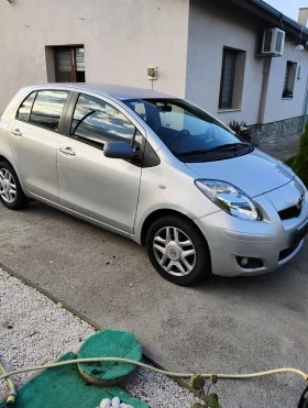 Обява за продажба на Toyota Yaris 1.3 i AUTOMATIC  ~9 500 лв. - изображение 5 | Auto.bg Обява за продажба на Toyota Yaris 1.3 i AUTOMATIC  ~9 500 лв. - изображение 5